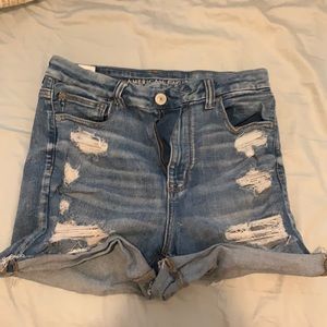 American Eagle high waisted curvy shorts